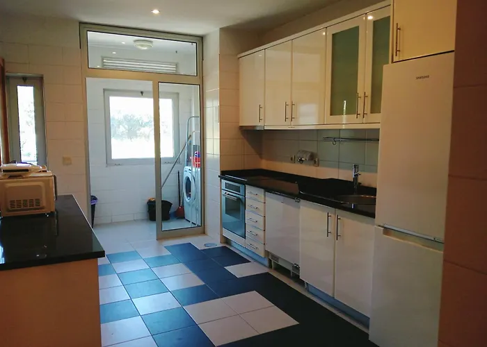 Oporto Spacious Ap 4 Bedroom Appartement Pedroucos (Porto)