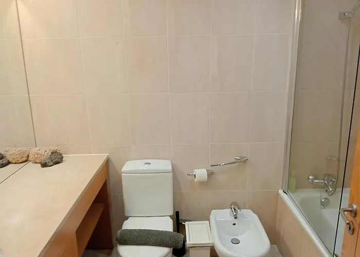 Daire Oporto Spacious Ap 4 Bedroom