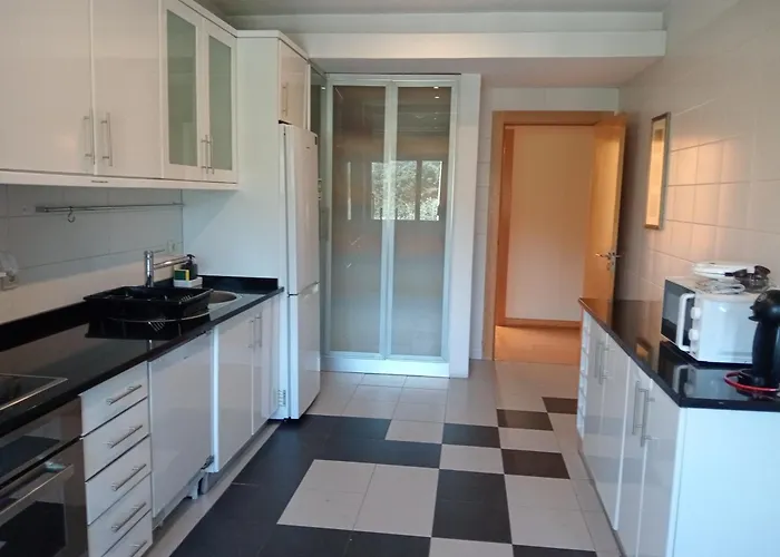 Appartement Oporto Spacious Ap 4 Bedroom